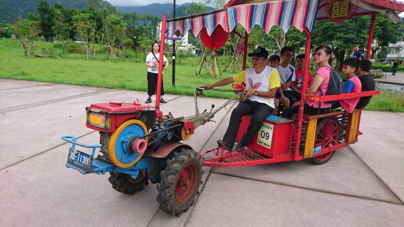 宜蘭童玩文化體驗夏令營-內城社區的鐵牛車體驗