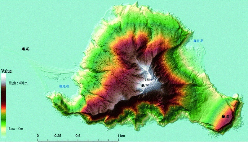 圖四，LiDAR所製作龜山島3D地形模型及其地形特徵分析(一)。（來源：中央地調所，2005；謝有忠，2015 ）