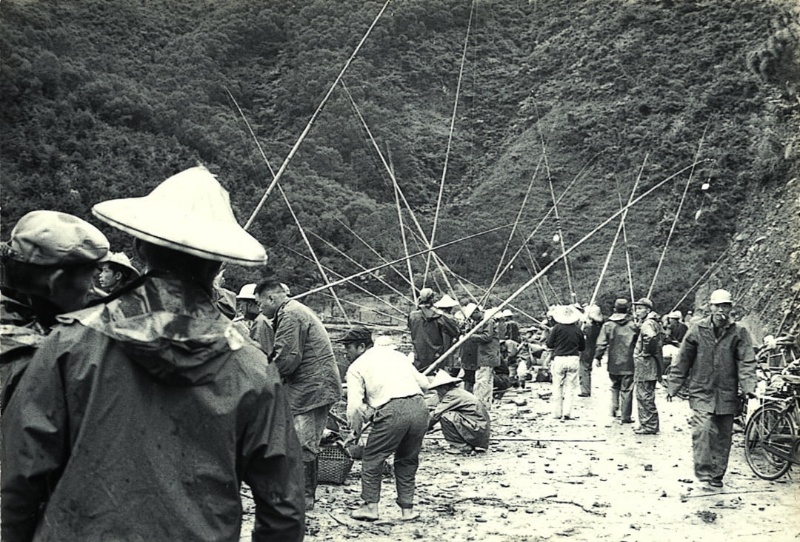 圖11：梅花湖曾經的釣魚盛況。
