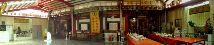 目前廟埕內的設施均為民國時期新建(宜蘭縣政府文化局提供)