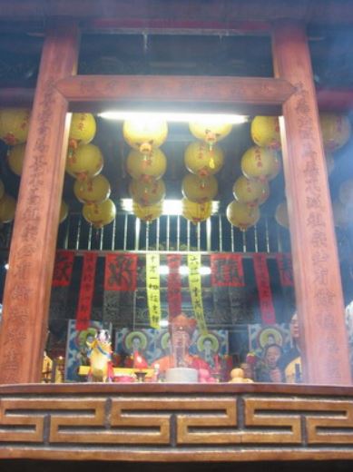 城隍廟中元祭典 (莊雅惠 攝，2002年)