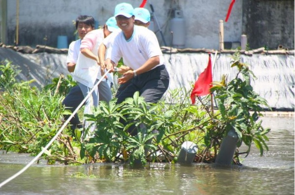 清溝社區民眾參與生態龍舟競賽