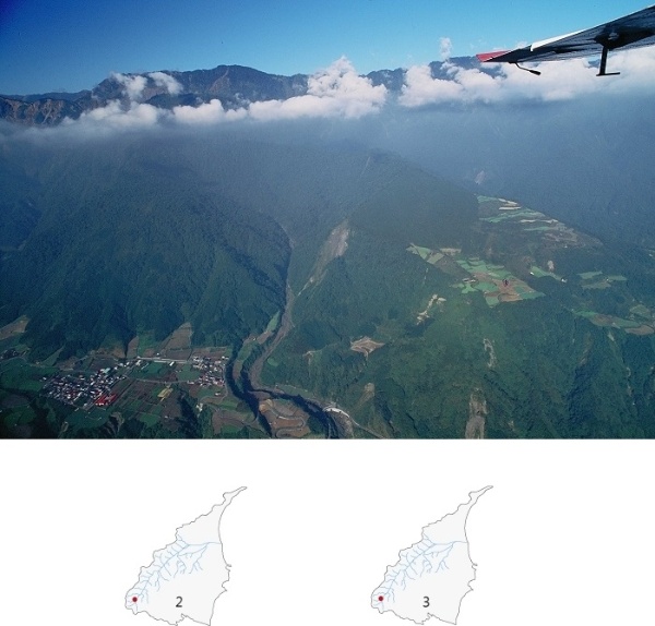 2.蘭陽溪西岸南山村與雪山主脊山脈大景圖空照。