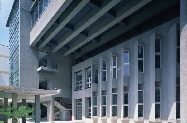 國立羅東高中美術音樂館