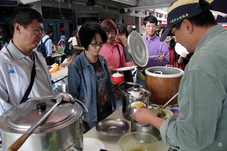 12/01手工義大利麵條～自己DIY囉 !!