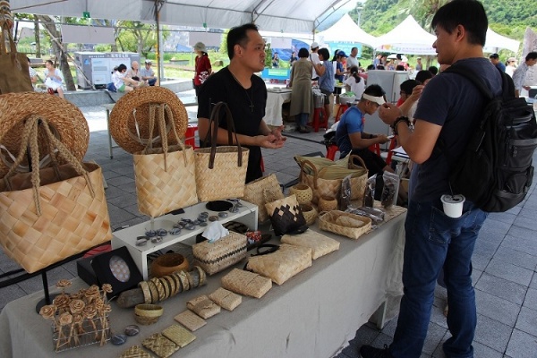 各式竹編製品。羅育如提供