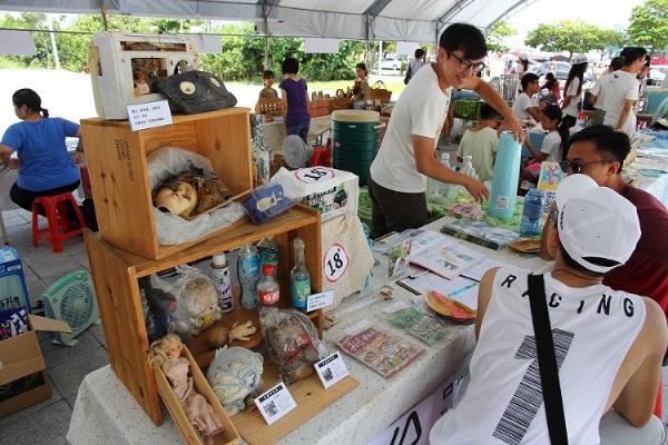 臺灣資續協會帶來的各式海廢。羅育如提供