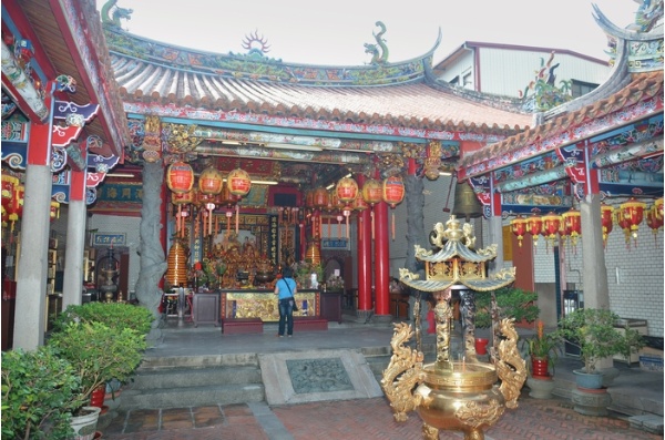 萬一師曾經彩繪過宜蘭市媽祖廟（昭應宮）