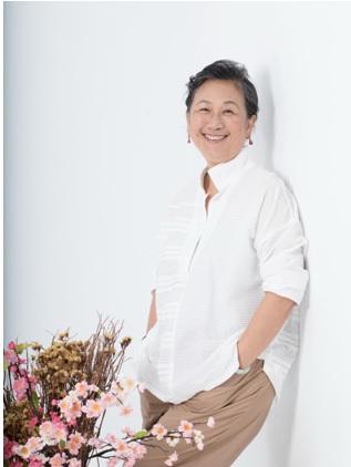 長期推廣纏花工藝的陳惠美老師。2019年攝，春仔花工藝之家提供。