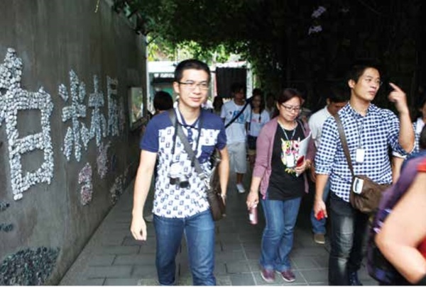 座談會舉辦在白米木屐館，邀請大家走進館內實際對談。