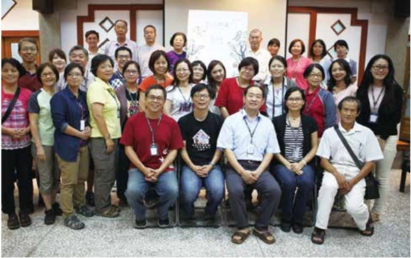 雲泥對談是2014年由文化部與蘭陽博物館合辦的地方文化館永續經營工作坊，透過長期輔導地方文化館的學者專家與耕耘宜蘭地方文化館的經營者之間的對話。