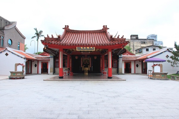 宜蘭第一座縣定古蹟—碧霞宮武穆文史館