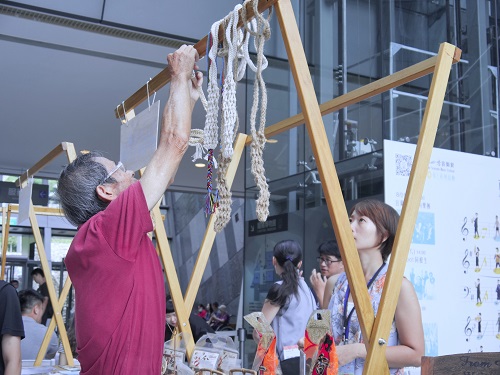 金岳部落的藤編作品展現了原住民對工藝的堅持