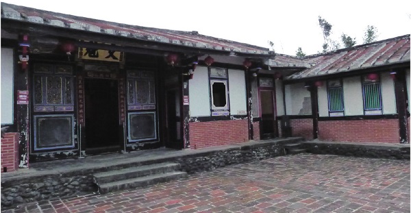 拆遷重新組建於傳統藝術中心園區的黃舉人宅