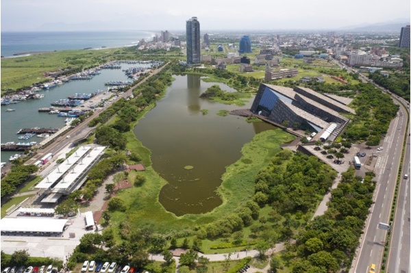 佔地14公頃的蘭陽博物館，園區廣濶，擁有豐富的自然生態與文化內涵。(照片來源：陳碧琳拍攝)