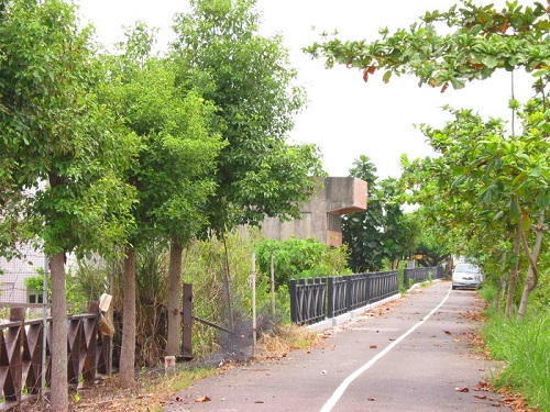 河濱景觀步道