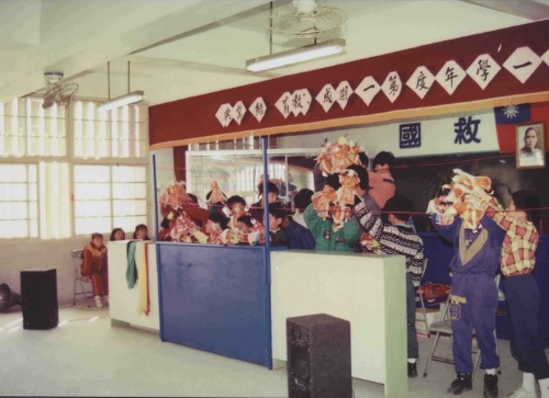 薪傳與傳心—孝威國小「宜馨閣掌中劇團」藝術薪傳十七年