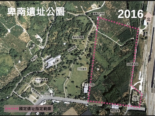 2016年大抵完成「卑南二期計畫」後的卑南遺址公園空間布局，新設施「遊客服務中心」(圖片左下方)成為園區的新主要出入口(黃郁倫提供)