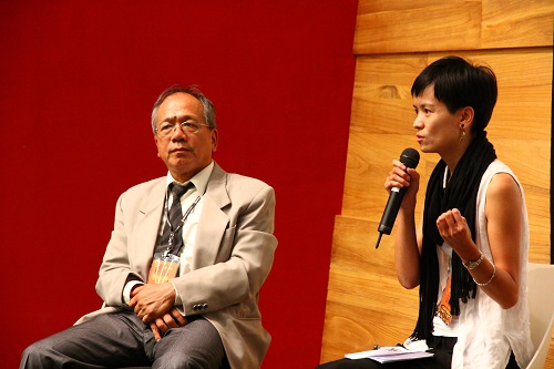 重建(Reconstruction)或是建造(Construction)：卑南遺址公園考古戶外展示計畫的實驗性
