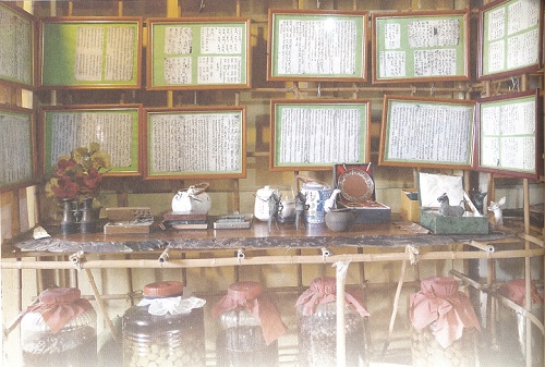 陳阿土古厝裡珍藏的豐富古物