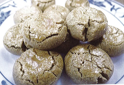 珍珠社區開發的糙米餅，可供遊客DIY體驗。