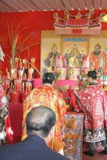 啟請諸神、禮壇朝真