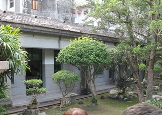 後廂前廊外壁