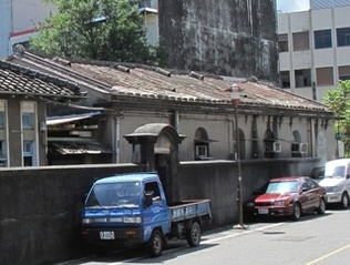 硬山頂及通氣孔