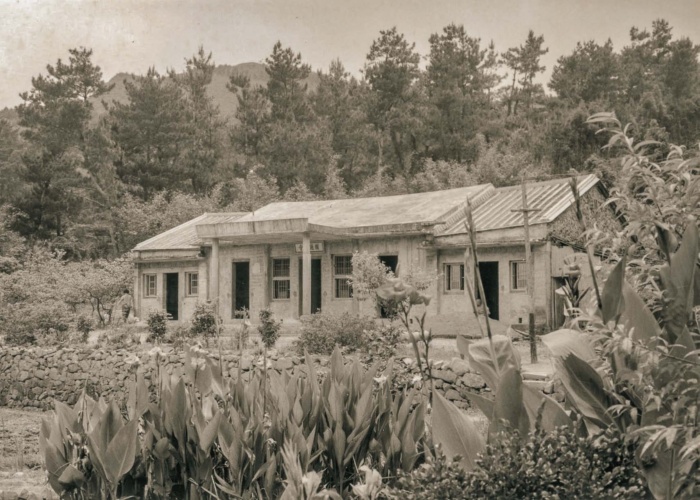 1970 年代圓通寺舊貌( 宜蘭縣史館提供)。