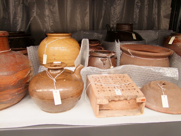 陶瓷文物的暫時存放櫃架