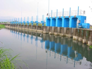 萬長春圳取入水口現照(莊雅惠 攝)