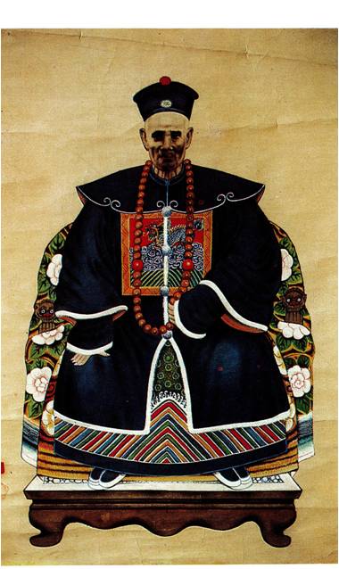 陳協台輝煌畫畫像。清道光18年-清光緒20年(1838-1894)陳氏官章輝煌，主要開闢今三星鄉沿山一段，堪稱溪南拓殖巨擘