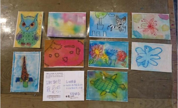 2019年「古意生活藝術夏令塾」版畫印明信片／2019年攝／古意生活藝術館提供