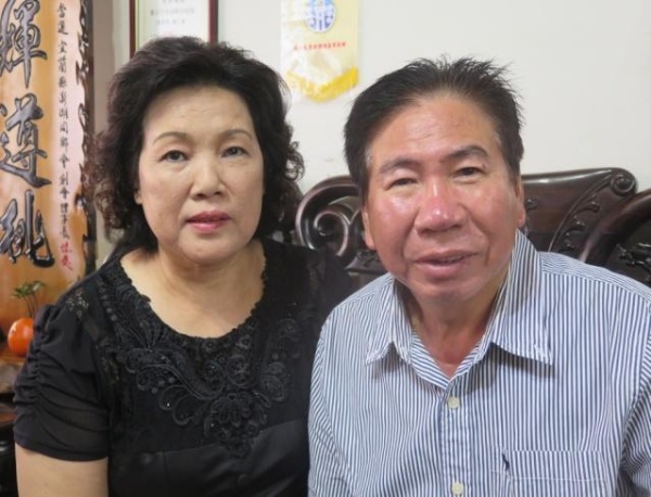 王文桃伉儷。