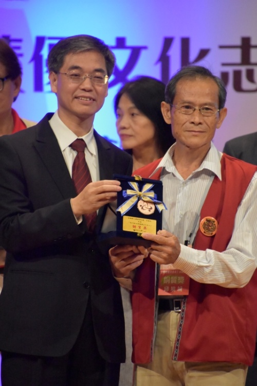 長達11年的志工生涯中，邱境城大哥獲獎無數。   