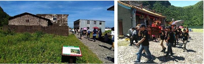 左：居民走在故土 / 右：起駕回本島