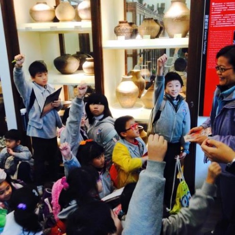 圖2：參觀臺大人類學博物館