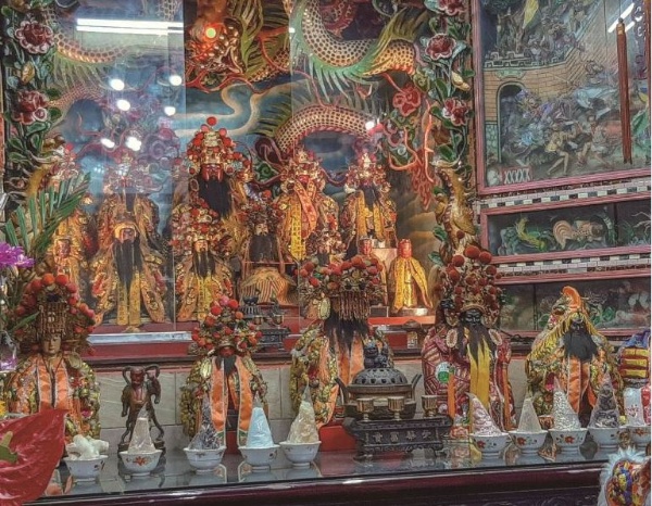 威惠廟正殿神龕。( 張恆瑞攝)