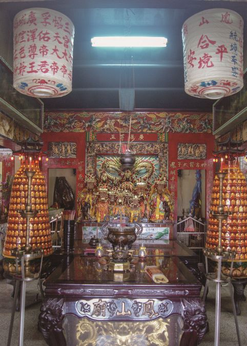 鳳山廟主神龕。( 張恆瑞攝)