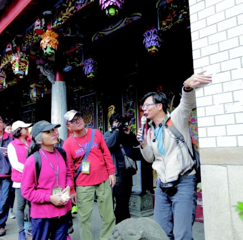 1920 年代，全台灣最好的廟都有運用白瓷磚，宜蘭城隍廟也是其中之一。