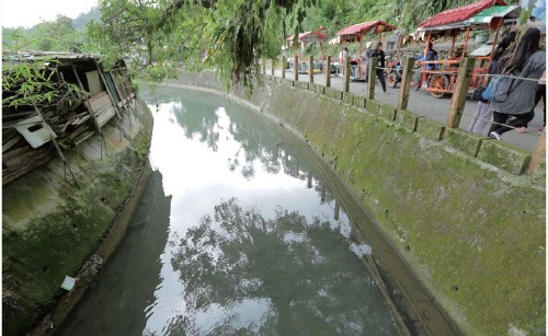 內城社區自2008 年以來，即有計畫的推動鐵牛力阿卡導覽體驗，展現老農的生活智慧與延續、傳遞了農村的文化。