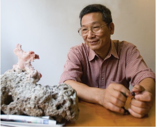 有感世界百分之八十的寶石珊瑚都生產自台灣，應該要有很具體、多面向的產業記錄。