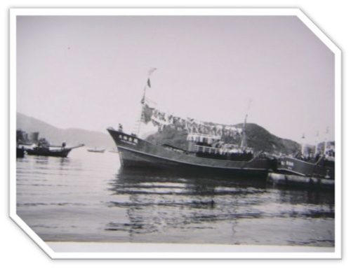 、林阿波於民國60年建造 的鐵殼船(林阿波提供)。