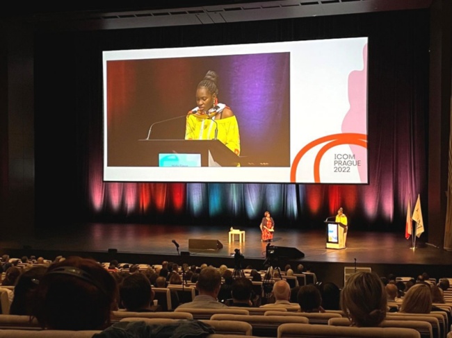 希爾達•弗拉維亞•納卡布耶（Hilda Flavia Nakabuye）是一位年輕的烏干達氣候和環保運動領袖