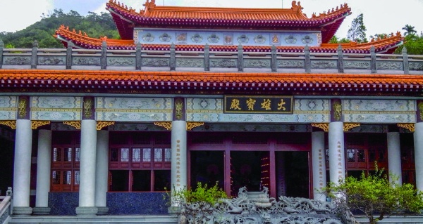 菩提觀佛修院大雄寶殿為北方式屋頂。 (張恆瑞 攝)