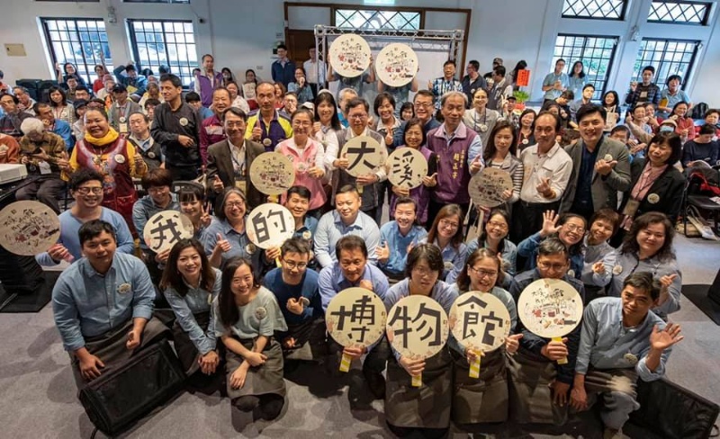 「人」才是關鍵，扶持街角館是一種賦權的過程，2019年街角館授證合照。