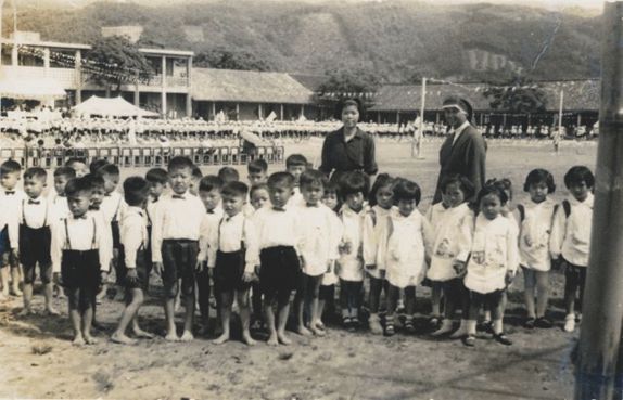 圖11：1960 年代頭城國小的影像圖 ( 來源：頭城鎮天主堂 )。