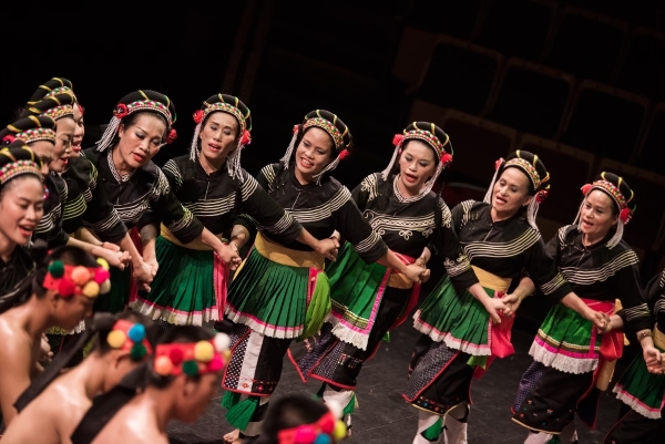 瑪嘎巴嗨文化藝術團