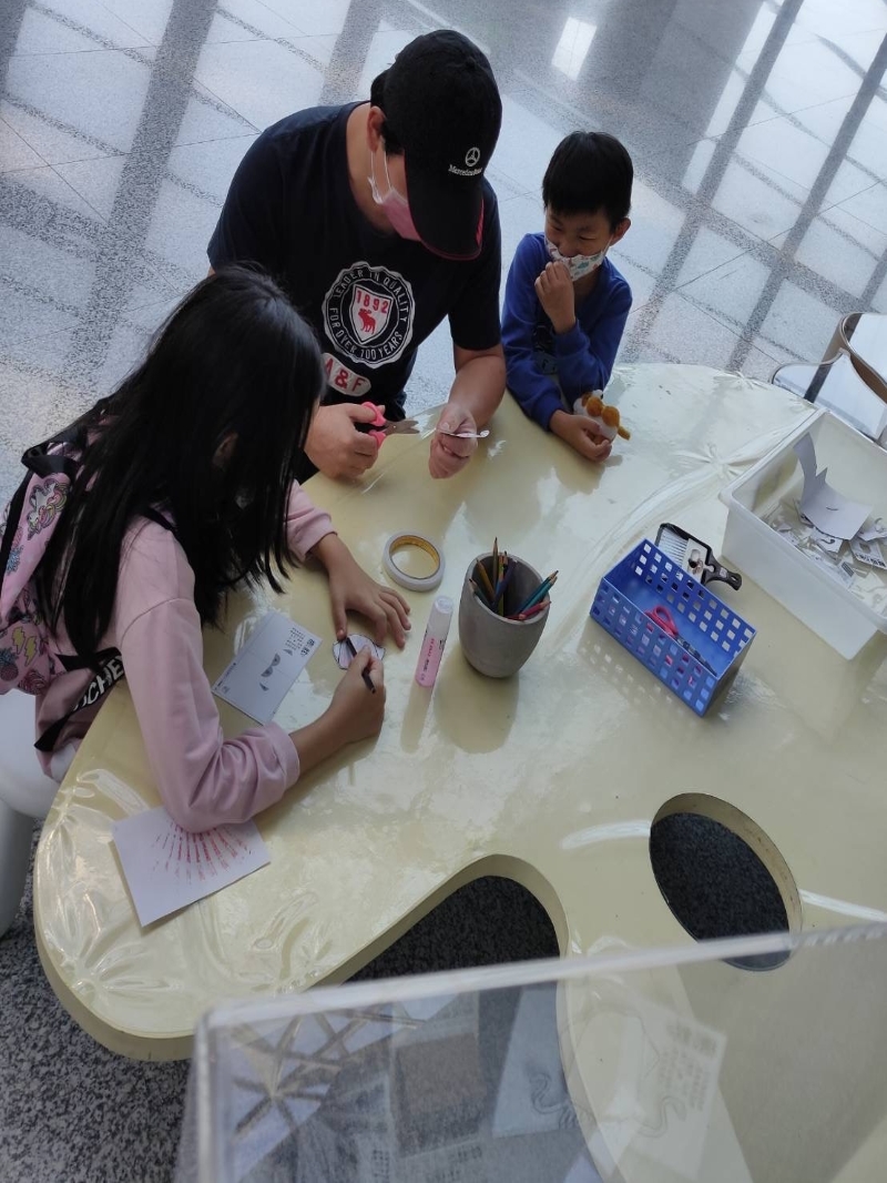 蘭陽's貝秀 - 宜蘭貝類特展：親子一起製作立體卡片
