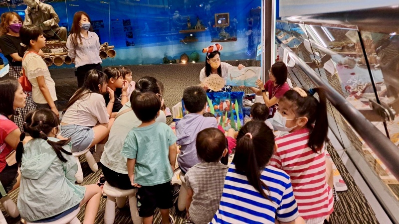 烏石港永續市集期間，蘭博2樓海洋書房上下午各有1場繪本說故事活動